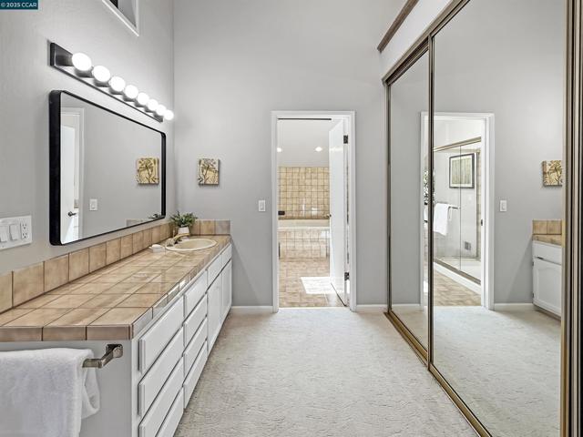 130 Hillcroft Way, Walnut Creek CA: https://media.crmls.org/mediaz/16d87c97-1422-45c6-8a28-0ee805c63b0c.jpg