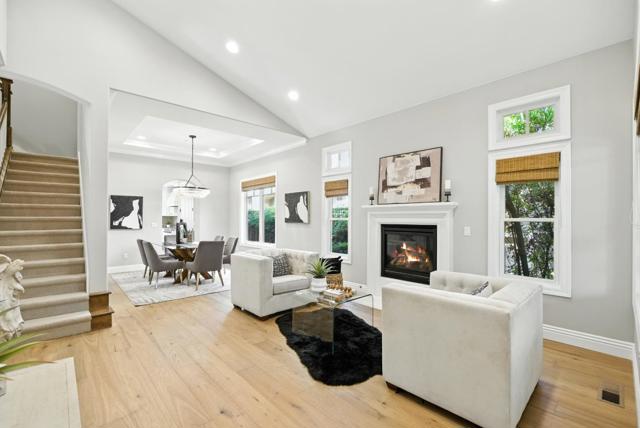 270 Oakview Drive, San Carlos CA: https://media.crmls.org/mediaz/16d91b3d-64c2-492f-a0dd-c90aa748ba94.jpg