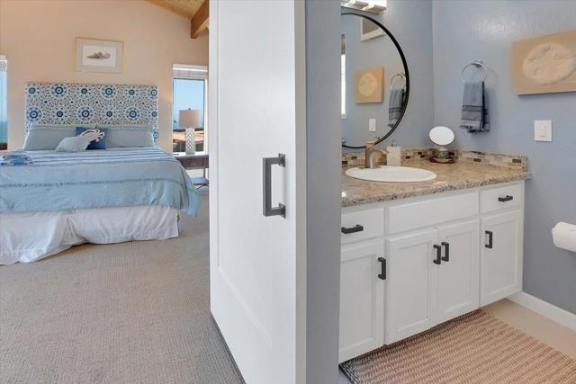 665 Sand Dollar Lane, Watsonville CA: https://media.crmls.org/mediaz/16d9bfec-9c39-4112-bc33-e217bb25e638.jpg