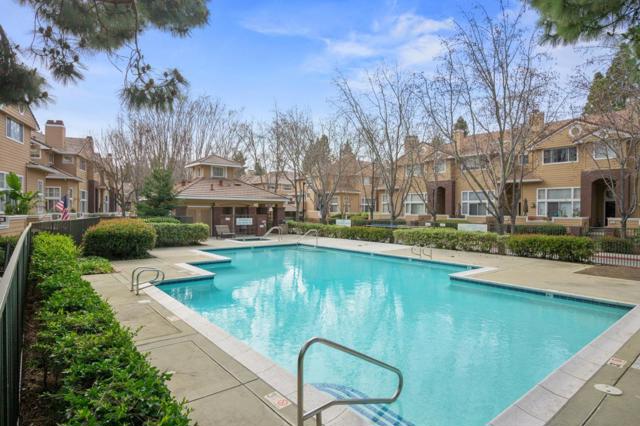 Image 56 of 59 For 545 Mill River Lane