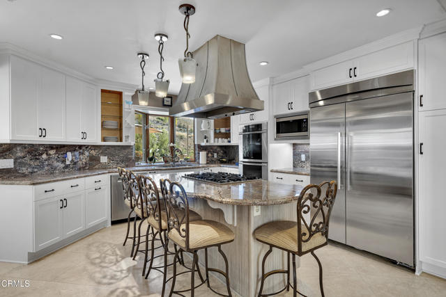 9999 Wornom Avenue, Sunland CA: https://media.crmls.org/mediaz/16da696c-61e6-4ae9-b97c-85e68f3796ad.jpg
