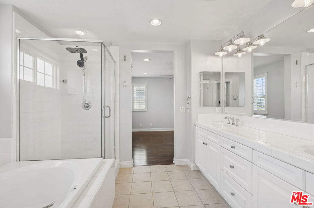 16da9fdc C7a6 471f 9383 Ed67553c5560