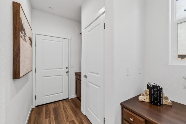 2975 Denali Drive, Marina CA: https://media.crmls.org/mediaz/16dab1e9-43f1-404f-8768-2262a521b492.jpg