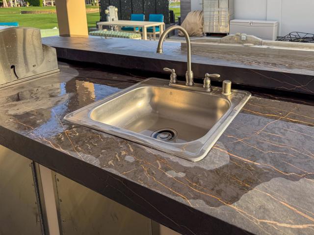 80394 Avenue 48, Indio CA: https://media.crmls.org/mediaz/16db1146-e98a-4601-8eaf-45aff624c23e.jpg
