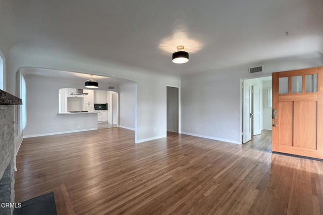 Detail Gallery Image 9 of 41 For 431 Deodar Ave, Oxnard,  CA 93030 - 3 Beds | 2 Baths