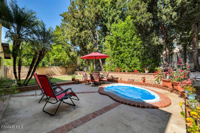 4022 Old Topanga Canyon Road, Calabasas CA: https://media.crmls.org/mediaz/16dbcf52-2e8a-4ef8-bd0a-c67b2bb10506.jpg