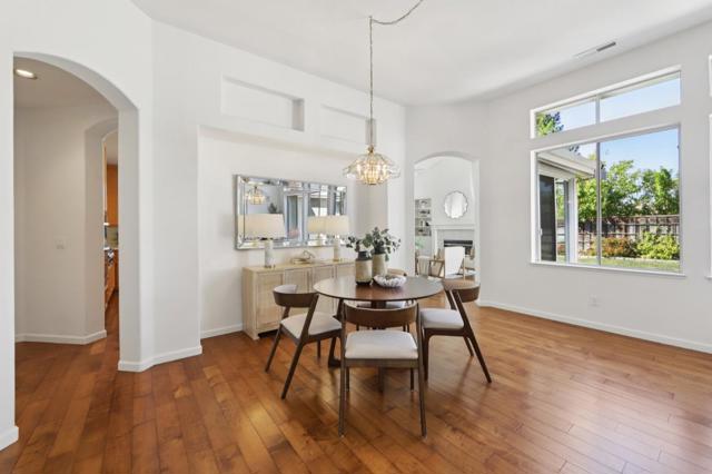 2681 Sycamore Grove Place, San Jose CA: https://media.crmls.org/mediaz/16dca30f-50e7-4f5b-b2e3-dac1360ea24f.jpg