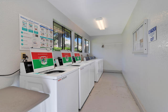 675 N Los Felices W Circle, Palm Springs CA: https://media.crmls.org/mediaz/16dce9ae-9d31-4b8d-bdb0-c1dfaa787e16.jpg