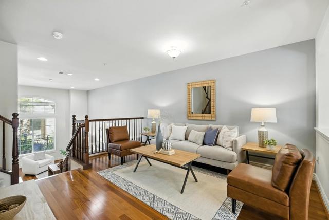 255 Honeylocust Terrace, Sunnyvale CA: https://media.crmls.org/mediaz/16de1b9f-6d1a-4d98-af31-739e4d1d0e52.jpg