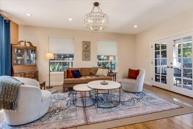 410 Monterey, Capitola CA: https://media.crmls.org/mediaz/16de259b-aded-469d-bd5b-40d3d55e0ef7.jpg