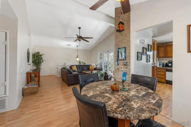 6028 Gaines St, San Diego CA: https://media.crmls.org/mediaz/16df86a5-b3f5-4562-8d77-80cf8a81ef27.jpg