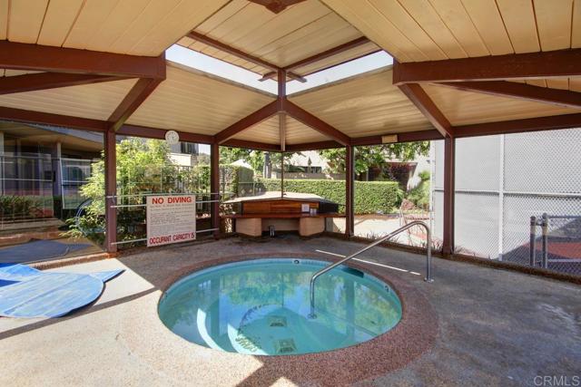 Detail Gallery Image 16 of 31 For 836 S Sierra, Solana Beach,  CA 92075 - 2 Beds | 2/1 Baths