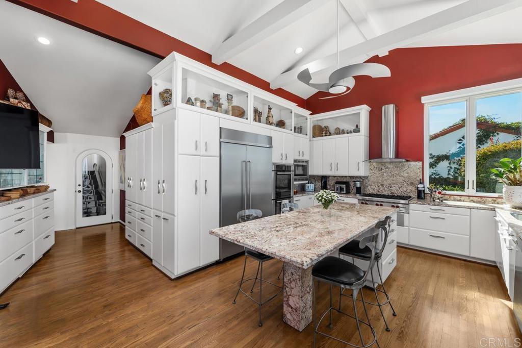 1420 La Jolla Knoll - photo 7