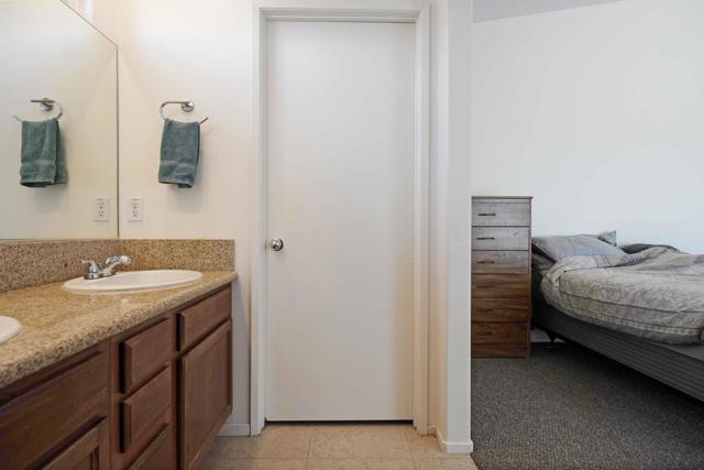 Image 45 of 46 For 1229 Roselle Avenue