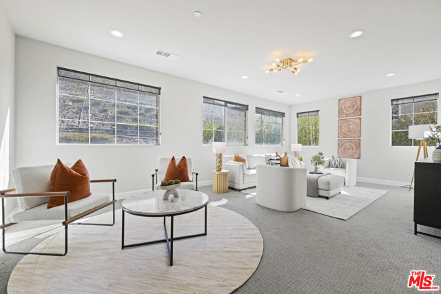 24220 Sterling Ranch Road, West Hills CA: https://media.crmls.org/mediaz/16e1aa13-cccc-41ef-ada2-526442e092e6.jpg