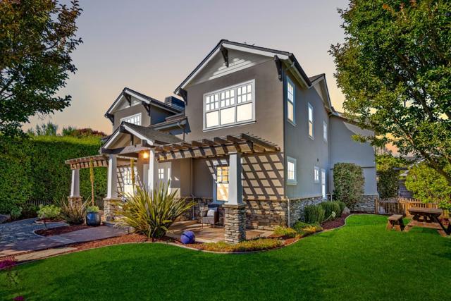 2200 Dolphin Drive, Aptos CA: https://media.crmls.org/mediaz/16e1e851-8d66-4776-a37c-10b8a48dfa3a.jpg