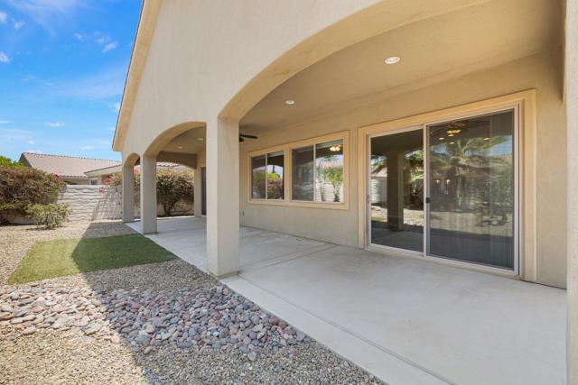 80598 Avenida San Felipe, Indio CA: https://media.crmls.org/mediaz/16e292ec-c0c2-4e67-8b14-22ec6d6e5204.jpg