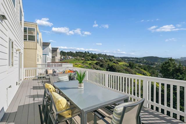 170 Beachview Avenue, Pacifica CA: https://media.crmls.org/mediaz/16e3bc29-01ca-4115-9abb-b3e79a376c22.jpg