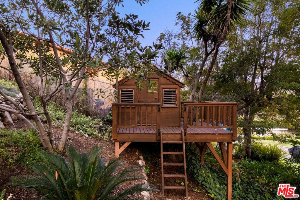 MLS #25621725 image #53