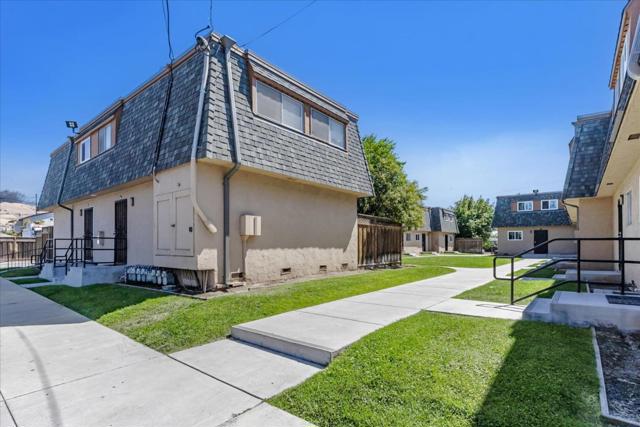 2925 Florence Avenue, San Jose CA: https://media.crmls.org/mediaz/16e5b4b8-21a1-4736-a056-851556a2ff0b.jpg