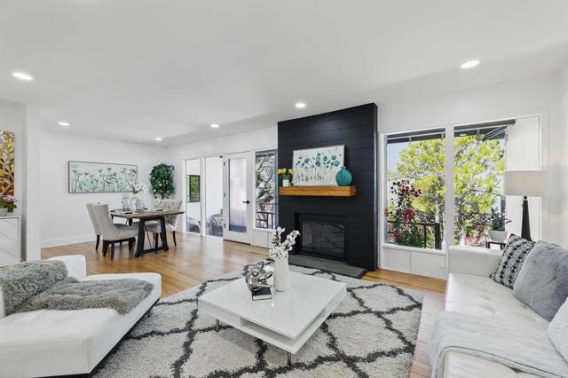 500 La Casa Avenue, San Mateo CA: https://media.crmls.org/mediaz/16e6716d-19f7-4d41-861c-c1a653a63f3c.jpg