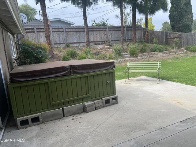 731 Tudor Circle, Thousand Oaks CA: https://media.crmls.org/mediaz/16e7b56c-43c4-4504-849e-1b7c8a1ee54f.jpg