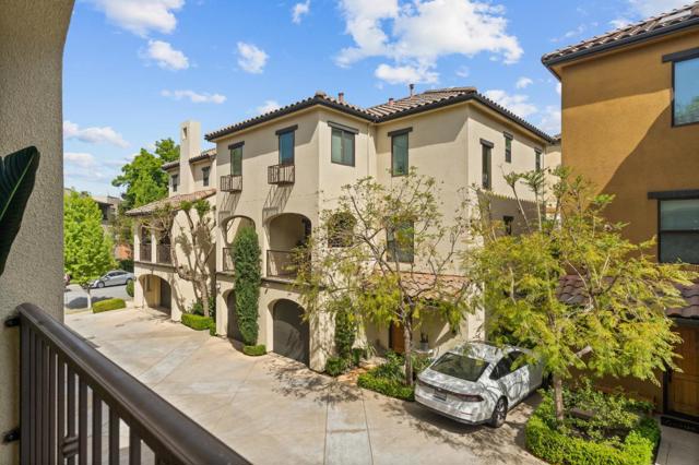 427 Willow Glen Way, San Jose CA: https://media.crmls.org/mediaz/16e7c49d-7304-4acc-aad7-62be02977c74.jpg