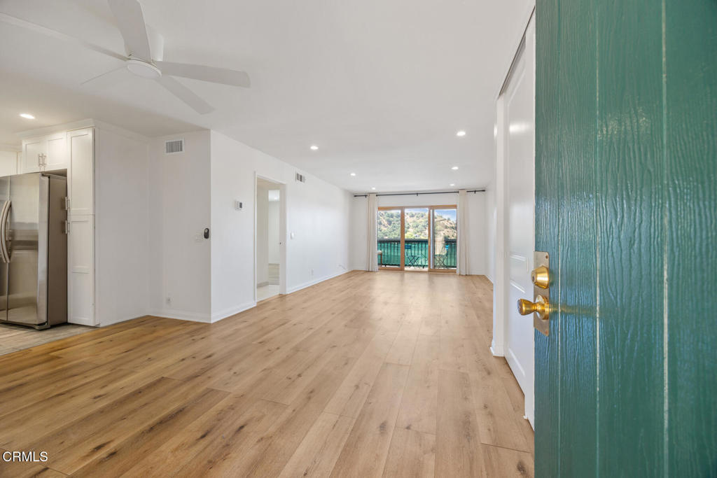 2940 N Verdugo Road #411