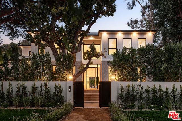 Details for 1810 Old Orchard Road, Los Angeles, CA 90049