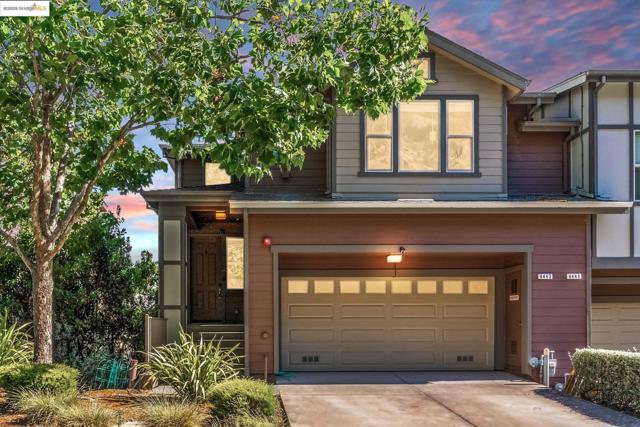 6443 Blue Rock Ct., Oakland CA: https://media.crmls.org/mediaz/16eb6f0a-950f-4335-a66c-982b88f9a0df.jpg