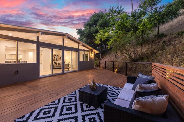 1315 Black Mountain Road, Hillsborough CA: https://media.crmls.org/mediaz/16ec438f-9359-489a-803d-e3e62fe60c8a.jpg