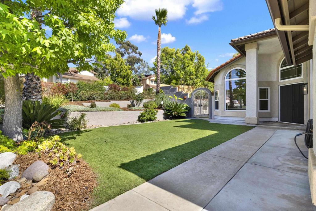 9395 Pipilo St - photo 11