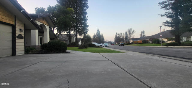 Detail Gallery Image 45 of 49 For 2200 Gambel Oak Way, Bakersfield,  CA 93311 - 4 Beds | 3 Baths