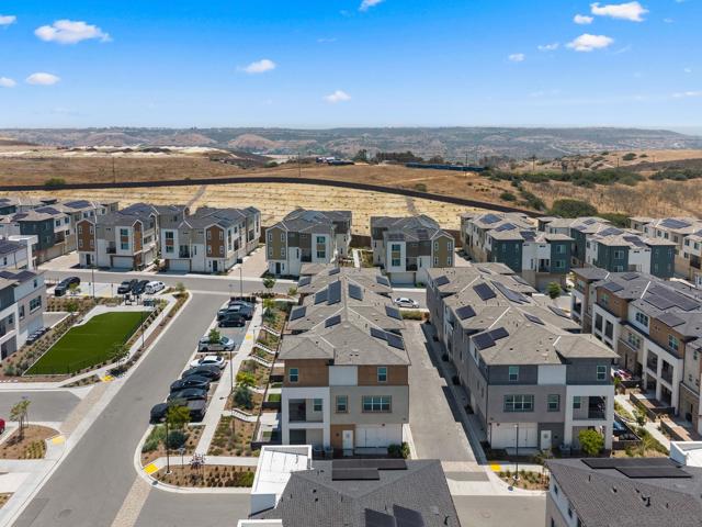 792 Vada St, Chula Vista CA: https://media.crmls.org/mediaz/16eca7f2-93d4-437a-927a-e46c7eb2c4fc.jpg