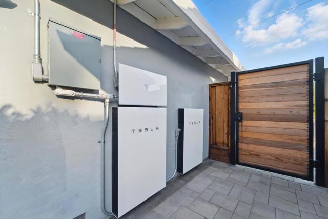 6374 Camden Avenue, San Jose CA: https://media.crmls.org/mediaz/16ecfe20-f030-42a5-b663-531bbb1dbe5f.jpg