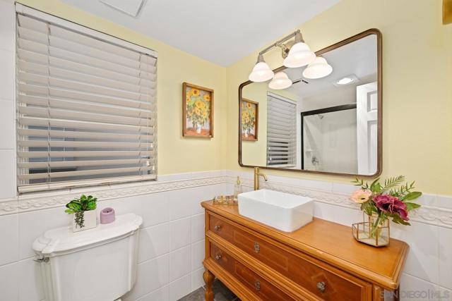 1270 Cleveland Ave, San Diego CA: https://media.crmls.org/mediaz/16ed7315-b810-4bc1-a272-95013cfa9e8e.jpg