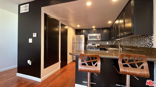 3050 S Bristol Street, Santa Ana CA: https://media.crmls.org/mediaz/16edf2cf-ffb6-44a4-87f9-668f2b7ff2b8.jpg