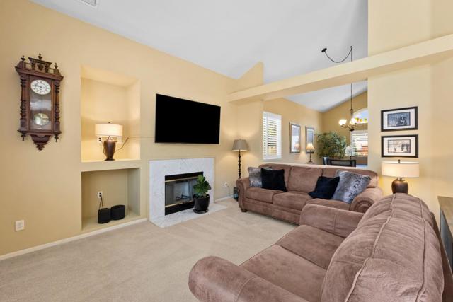 1660 Mimosa Street, Hollister CA: https://media.crmls.org/mediaz/16ee63ed-7dab-4f20-b932-3848e7e963f5.jpg