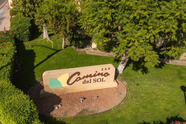 200 E Racquet Club Road, Palm Springs CA: https://media.crmls.org/mediaz/16ef33f2-bf12-4ea7-af4c-bc6be20f2e04.jpg