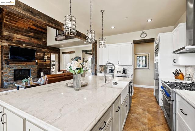 3501 Byer Road, Byron CA: https://media.crmls.org/mediaz/16f05680-be41-4ad6-bd28-1867e1a0c3e8.jpg