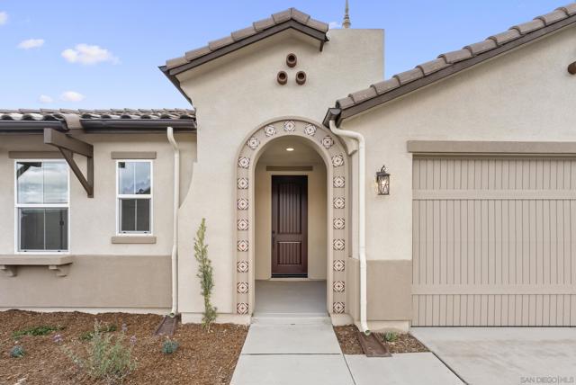 1238 Topanga Dr, San Marcos CA: https://media.crmls.org/mediaz/16f3e7bf-90f7-4da6-8abd-0df5399d763a.jpg