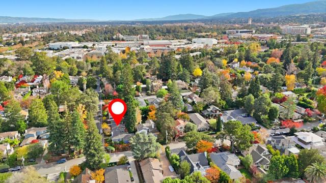 145 Cornell Road, Menlo Park CA: https://media.crmls.org/mediaz/16f56497-922b-4018-8d34-62fbfac2cedd.jpg