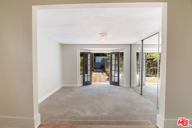 720 N Ogden Drive, Los Angeles CA: https://media.crmls.org/mediaz/16f626c3-545e-4240-bbcd-89d8db080194.jpg