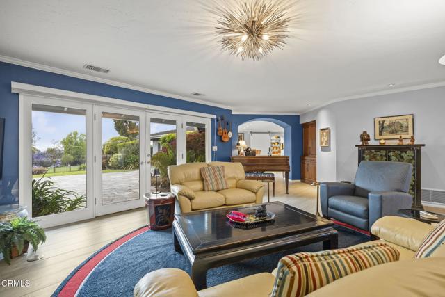 Detail Gallery Image 17 of 76 For 1361 Calle Aurora, Camarillo,  CA 93010 - 4 Beds | 3/1 Baths