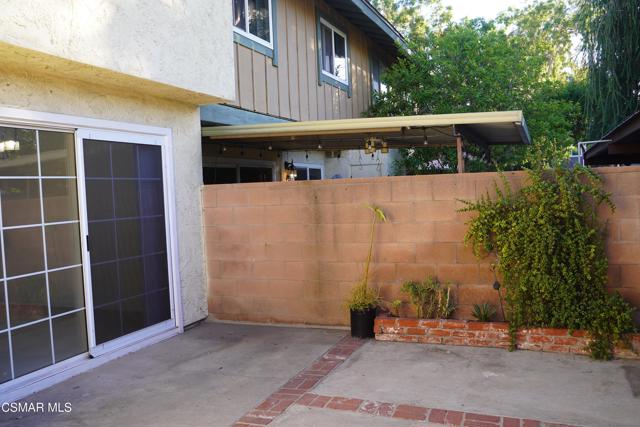 6621 Wilbur Avenue, Reseda CA: https://media.crmls.org/mediaz/16f7bd31-e73e-4145-9f94-db11aaa40b04.jpg