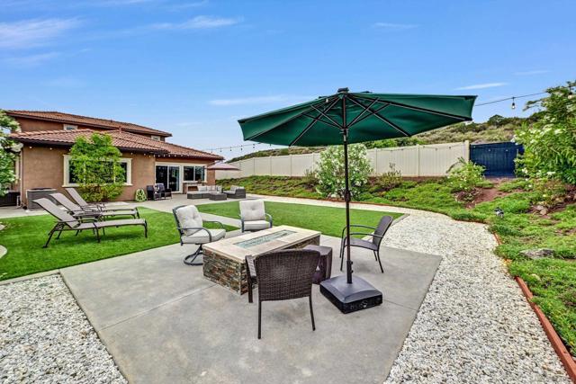 441 Ventasso Way, Fallbrook CA: https://media.crmls.org/mediaz/16f83f8d-3dac-4f90-803d-4faba73d3f12.jpg