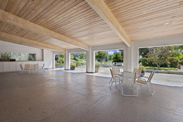 819 Daphne Court, Carlsbad CA: https://media.crmls.org/mediaz/16f91627-0485-405c-89a0-249d6cb0fcbe.jpg