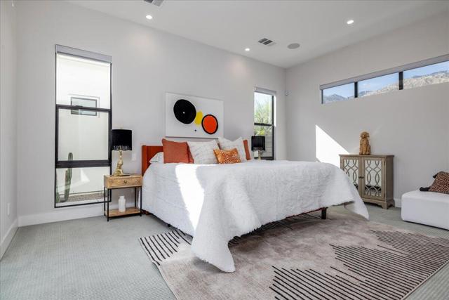 151 Holliday Way, Palm Springs CA: https://media.crmls.org/mediaz/16f91a4d-2c44-4337-863d-6b28defabb65.jpg