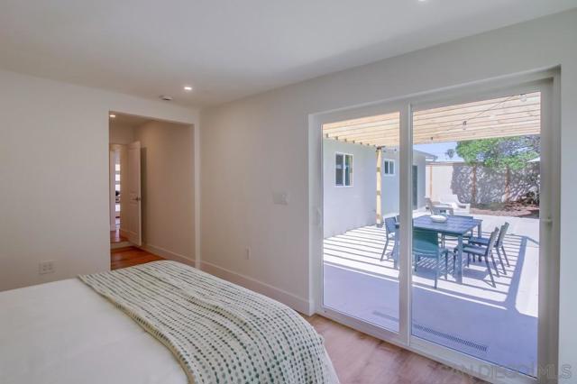 3987 Dalles Ave, San Diego CA: https://media.crmls.org/mediaz/16f966c2-e0bb-4c95-8ddc-39959b9b3ffd.jpg