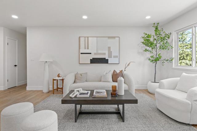 4035 W Rincon Avenue, Campbell CA: https://media.crmls.org/mediaz/16f97fb0-1068-468f-b3c0-c30820e26b4b.jpg